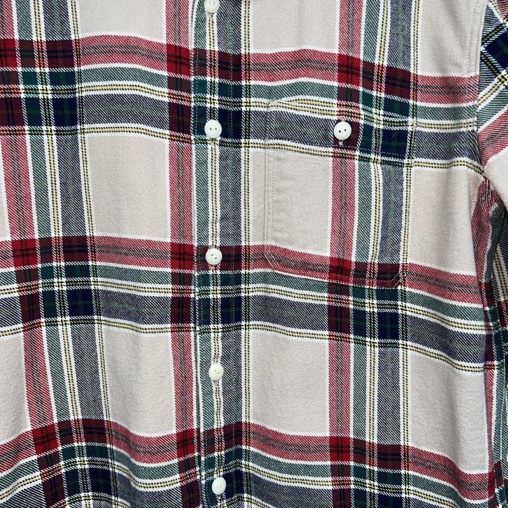Gap Mens Heavyweight Long Sleeve Plaid Shirt Size M Oatmeal Red Green Navy - Picture 2 of 6